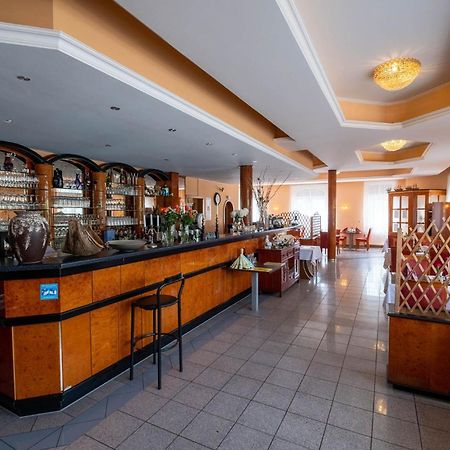 Kraichtaler Hof Hotel Ngoại thất bức ảnh