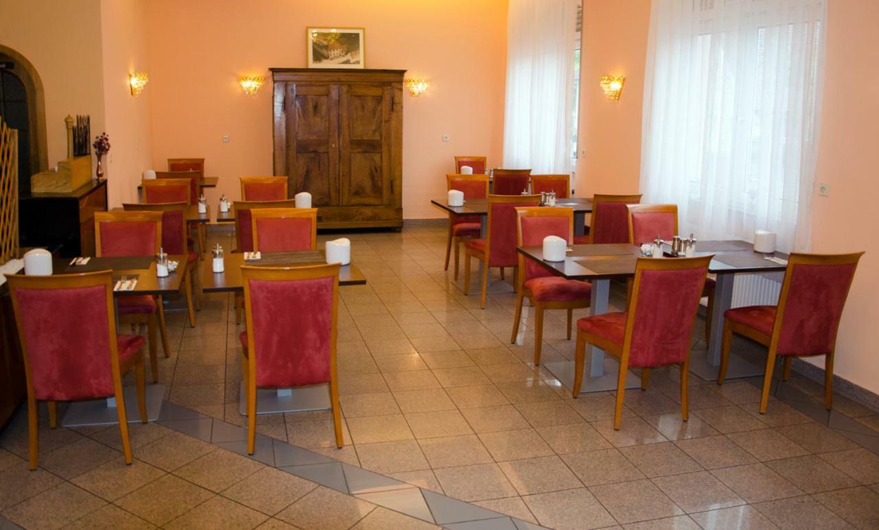 Kraichtaler Hof Hotel Ngoại thất bức ảnh